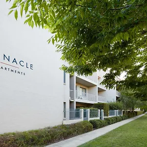 Pinnacle Апарт-отель