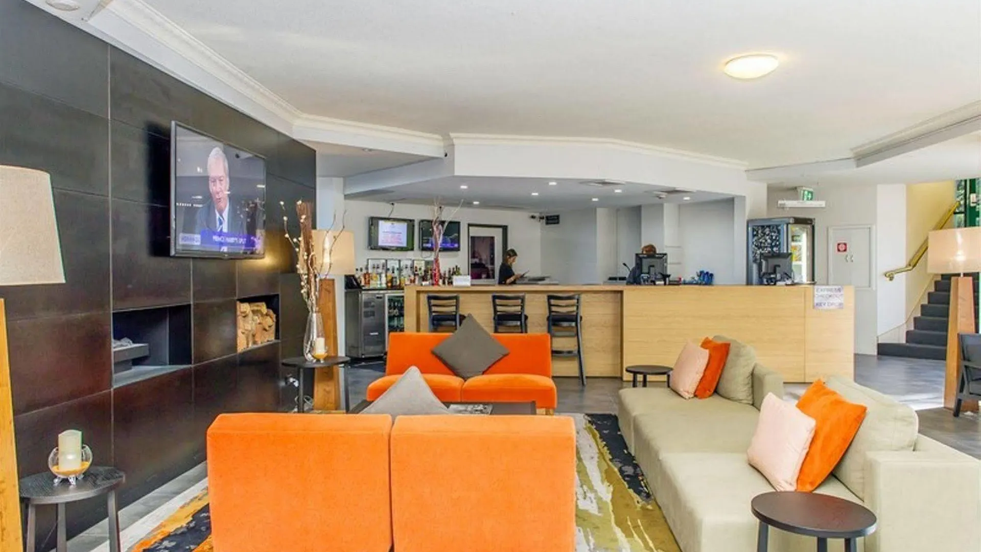 Alpha Hotel Канберра 4*,  Австралия